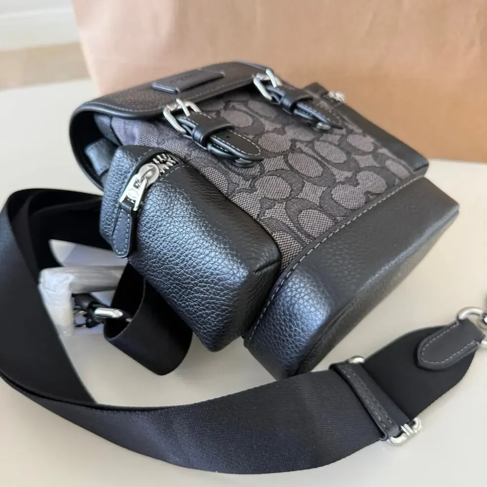 Last 2‼️Coach Sprint Sling Signature Canvas Bag Black Charcoal CBF64